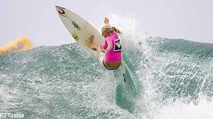 Seventeen year old Stephanie Gilmore beat veteran WCT surfer Megan Abubo (Haw) to clinch the Roxy Pro title at Snapper Rocks.